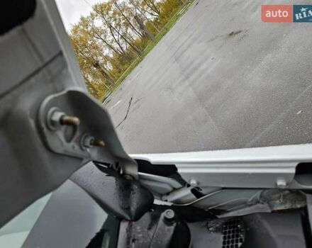 Белый Рено Мастер, объемом двигателя 2.3 л и пробегом 190 тыс. км за 15300 $, фото 74 на Automoto.ua