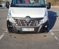Белый Рено Мастер, объемом двигателя 2.3 л и пробегом 294 тыс. км за 16200 $, фото 3 на Automoto.ua