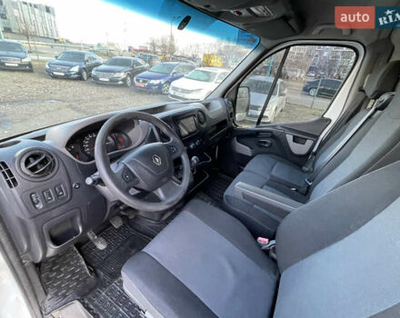 Белый Рено Мастер, объемом двигателя 2.3 л и пробегом 250 тыс. км за 14000 $, фото 15 на Automoto.ua