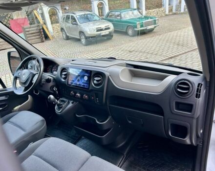 Белый Рено Мастер, объемом двигателя 2.3 л и пробегом 170 тыс. км за 15900 $, фото 8 на Automoto.ua