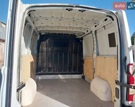Белый Рено Мастер, объемом двигателя 2.3 л и пробегом 260 тыс. км за 12500 $, фото 3 на Automoto.ua