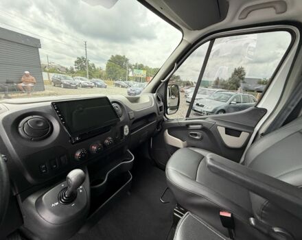 Рено Мастер 2017 в Умани на Automoto.ua Белый Рено Мастер, объемом двигателя 2.3 л и пробегом 260 тыс. км за 19900 $, фото 12 на Automoto.ua