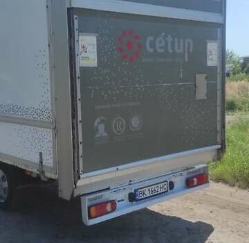 Белый Рено Мастер, объемом двигателя 2.3 л и пробегом 264 тыс. км за 15800 $, фото 10 на Automoto.ua
