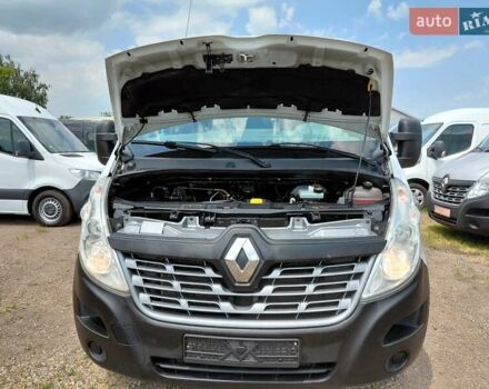 Белый Рено Мастер, объемом двигателя 2.3 л и пробегом 282 тыс. км за 13900 $, фото 8 на Automoto.ua