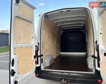 Білий Рено Мастєр, об'ємом двигуна 2.3 л та пробігом 210 тис. км за 17400 $, фото 46 на Automoto.ua