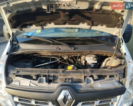 Рено Мастер 2017 в Сумах на Automoto.ua Белый Рено Мастер, объемом двигателя 2.3 л и пробегом 374 тыс. км за 15700 $, фото 12 на Automoto.ua