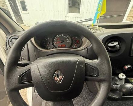 Белый Рено Мастер, объемом двигателя 2.3 л и пробегом 566 тыс. км за 14000 $, фото 3 на Automoto.ua