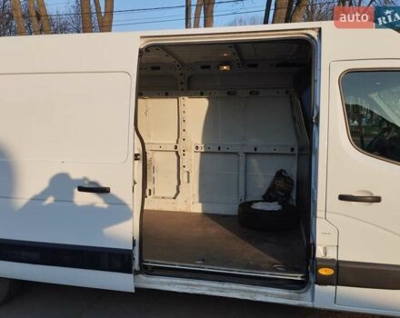 Рено Мастер 2017 в Сумах на Automoto.ua Белый Рено Мастер, объемом двигателя 2.3 л и пробегом 374 тыс. км за 15700 $, фото 14 на Automoto.ua