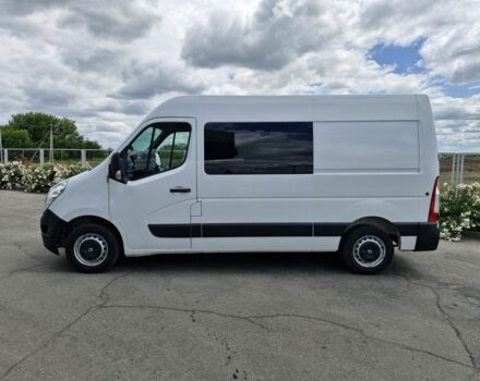 Белый Рено Мастер, объемом двигателя 2.3 л и пробегом 257 тыс. км за 15800 $, фото 1 на Automoto.ua