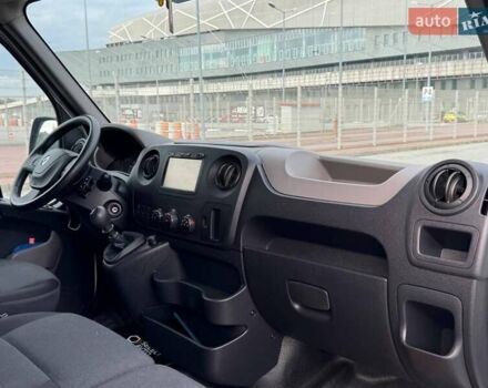 Белый Рено Мастер, объемом двигателя 2.3 л и пробегом 265 тыс. км за 16190 $, фото 20 на Automoto.ua