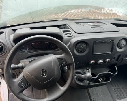Белый Рено Мастер, объемом двигателя 2.3 л и пробегом 399 тыс. км за 17500 $, фото 7 на Automoto.ua