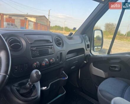 Белый Рено Мастер, объемом двигателя 2.3 л и пробегом 250 тыс. км за 17500 $, фото 13 на Automoto.ua