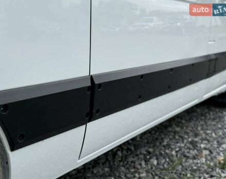 Білий Рено Мастєр, об'ємом двигуна 2.3 л та пробігом 260 тис. км за 19900 $, фото 6 на Automoto.ua