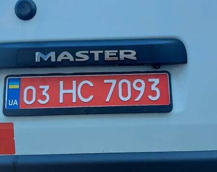 Белый Рено Мастер, объемом двигателя 0 л и пробегом 114 тыс. км за 16900 $, фото 1 на Automoto.ua