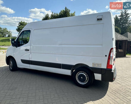 Белый Рено Мастер, объемом двигателя 2.3 л и пробегом 168 тыс. км за 16500 $, фото 2 на Automoto.ua