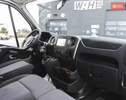 Белый Рено Мастер, объемом двигателя 2.3 л и пробегом 220 тыс. км за 19500 $, фото 21 на Automoto.ua