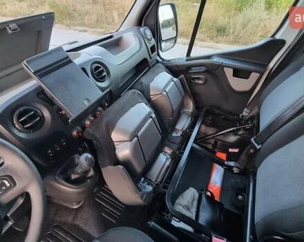Белый Рено Мастер, объемом двигателя 2.3 л и пробегом 182 тыс. км за 16500 $, фото 16 на Automoto.ua