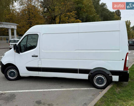 Белый Рено Мастер, объемом двигателя 2.3 л и пробегом 172 тыс. км за 15700 $, фото 1 на Automoto.ua