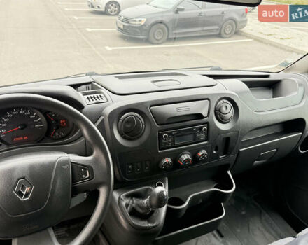 Белый Рено Мастер, объемом двигателя 2.3 л и пробегом 175 тыс. км за 16200 $, фото 22 на Automoto.ua