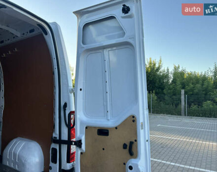 Белый Рено Мастер, объемом двигателя 0 л и пробегом 270 тыс. км за 14500 $, фото 66 на Automoto.ua