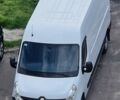 Белый Рено Мастер, объемом двигателя 2.3 л и пробегом 412 тыс. км за 17700 $, фото 1 на Automoto.ua