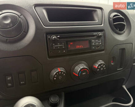 Белый Рено Мастер, объемом двигателя 2.3 л и пробегом 250 тыс. км за 16500 $, фото 11 на Automoto.ua