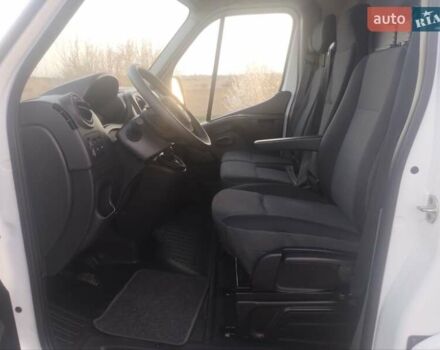 Белый Рено Мастер, объемом двигателя 0 л и пробегом 243 тыс. км за 15950 $, фото 14 на Automoto.ua