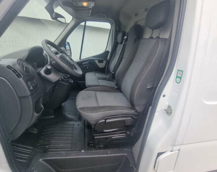 Рено Мастєр 2018 у Бердичеве на Automoto.ua Білий Рено Мастєр, об'ємом двигуна 2.3 л та пробігом 195 тис. км за 17500 $, фото 21 на Automoto.ua