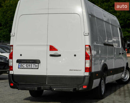 Білий Рено Мастєр, об'ємом двигуна 2.3 л та пробігом 265 тис. км за 17490 $, фото 4 на Automoto.ua