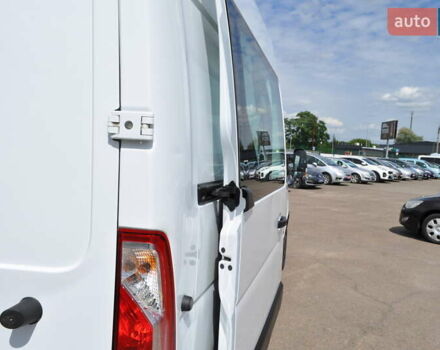 Рено Мастер 2018 в Киеве на Automoto.ua Белый Рено Мастер, объемом двигателя 2.3 л и пробегом 264 тыс. км за 22500 $, фото 53 на Automoto.ua