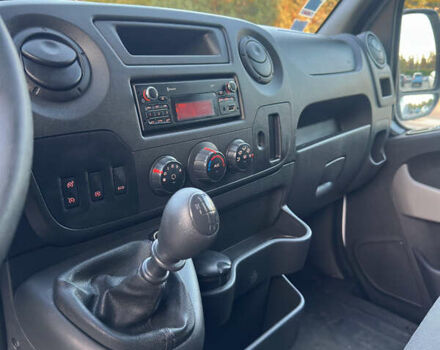 Рено Мастер 2018 в Луцке на Automoto.ua Белый Рено Мастер, объемом двигателя 2.3 л и пробегом 157 тыс. км за 19900 $, фото 12 на Automoto.ua