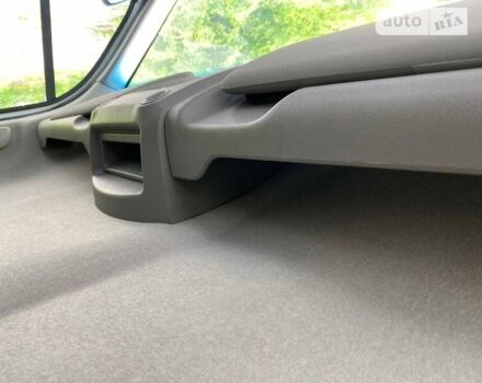 Белый Рено Мастер, объемом двигателя 2.3 л и пробегом 213 тыс. км за 16000 $, фото 14 на Automoto.ua