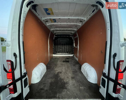Білий Рено Мастєр, об'ємом двигуна 2.3 л та пробігом 257 тис. км за 17000 $, фото 30 на Automoto.ua