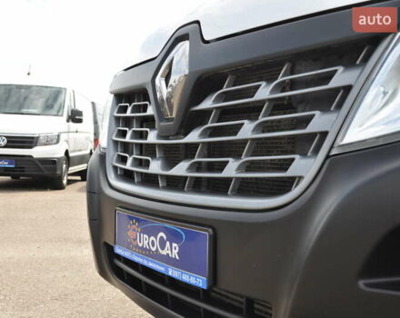 Рено Мастер 2018 в Киеве на Automoto.ua Белый Рено Мастер, объемом двигателя 2.3 л и пробегом 264 тыс. км за 22500 $, фото 14 на Automoto.ua