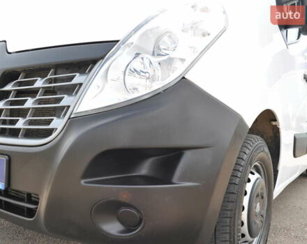 Рено Мастер 2018 в Киеве на Automoto.ua Белый Рено Мастер, объемом двигателя 2.3 л и пробегом 264 тыс. км за 22500 $, фото 13 на Automoto.ua