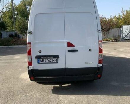 Белый Рено Мастер, объемом двигателя 2.3 л и пробегом 249 тыс. км за 16500 $, фото 5 на Automoto.ua