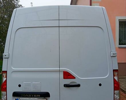 Белый Рено Мастер, объемом двигателя 2.3 л и пробегом 262 тыс. км за 15500 $, фото 3 на Automoto.ua