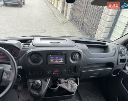 Белый Рено Мастер, объемом двигателя 2.3 л и пробегом 280 тыс. км за 17800 $, фото 19 на Automoto.ua