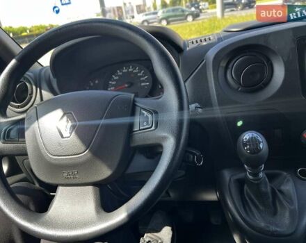 Белый Рено Мастер, объемом двигателя 2.3 л и пробегом 226 тыс. км за 17300 $, фото 2 на Automoto.ua