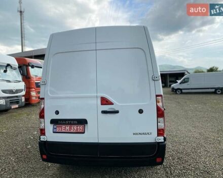 Белый Рено Мастер, объемом двигателя 2.3 л и пробегом 220 тыс. км за 15450 $, фото 9 на Automoto.ua