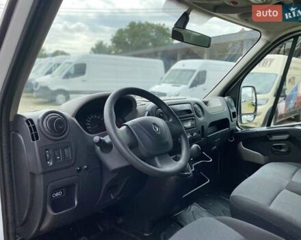 Белый Рено Мастер, объемом двигателя 2.3 л и пробегом 165 тыс. км за 18380 $, фото 37 на Automoto.ua