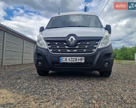 Белый Рено Мастер, объемом двигателя 2.3 л и пробегом 412 тыс. км за 17700 $, фото 1 на Automoto.ua