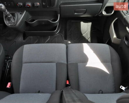 Рено Мастер 2018 в Киеве на Automoto.ua Белый Рено Мастер, объемом двигателя 2.3 л и пробегом 264 тыс. км за 22500 $, фото 28 на Automoto.ua