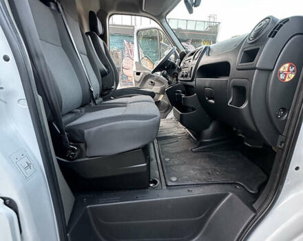 Рено Мастер 2018 в Луцке на Automoto.ua Белый Рено Мастер, объемом двигателя 2.3 л и пробегом 157 тыс. км за 19900 $, фото 10 на Automoto.ua