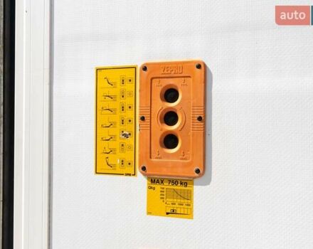 Рено Мастер 2018 в Луцке на Automoto.ua Белый Рено Мастер, объемом двигателя 2.3 л и пробегом 220 тыс. км за 19500 $, фото 14 на Automoto.ua