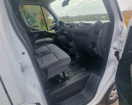 Рено Мастєр 2018 у Бердичеве на Automoto.ua Білий Рено Мастєр, об'ємом двигуна 2.3 л та пробігом 195 тис. км за 17500 $, фото 25 на Automoto.ua