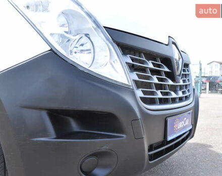 Рено Мастер 2018 в Киеве на Automoto.ua Белый Рено Мастер, объемом двигателя 2.3 л и пробегом 264 тыс. км за 22500 $, фото 19 на Automoto.ua