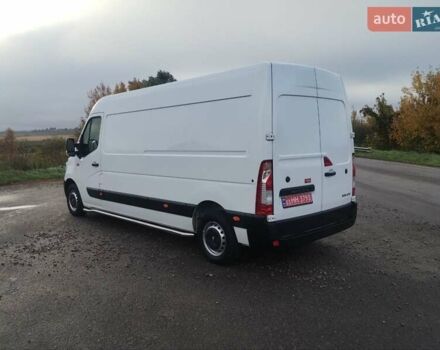 Белый Рено Мастер, объемом двигателя 2.3 л и пробегом 121 тыс. км за 17800 $, фото 4 на Automoto.ua