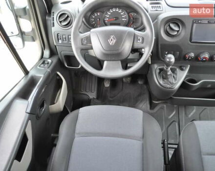 Рено Мастер 2018 в Киеве на Automoto.ua Белый Рено Мастер, объемом двигателя 2.3 л и пробегом 264 тыс. км за 22500 $, фото 30 на Automoto.ua