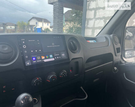 Белый Рено Мастер, объемом двигателя 2.3 л и пробегом 321 тыс. км за 13500 $, фото 9 на Automoto.ua
